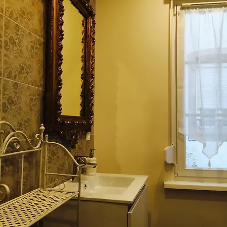 Kleber Apartment